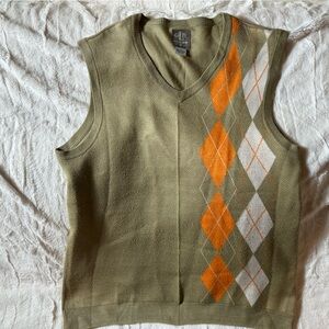 Gold Label Brand Men's V-Neck Sweater Vest - Olive and Orange Argyle size L